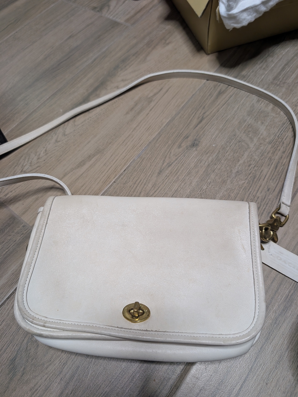 COACH Vintage Penny Pocket Purse CROSSBODY SHOULDER BAG 9755 Bone Ivory